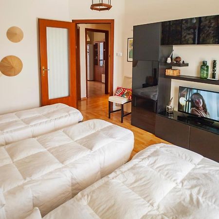 Attico Con Vista Apartment Торино Екстериор снимка