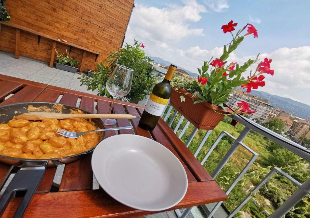 Attico Con Vista Apartment Торино Екстериор снимка